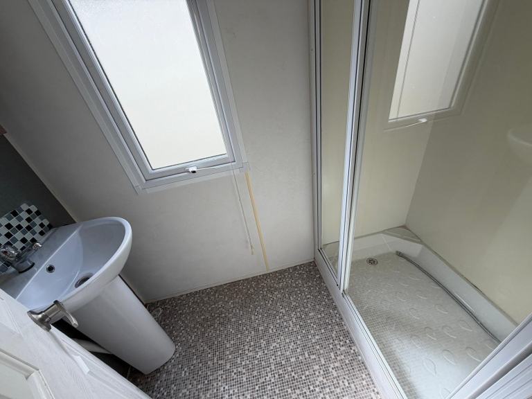 DELTA SEA BREEZE 38X12 • 3 BED • STATIC CARAVAN OFF SITE • GREAT VALUE • £10,500 — photo 10