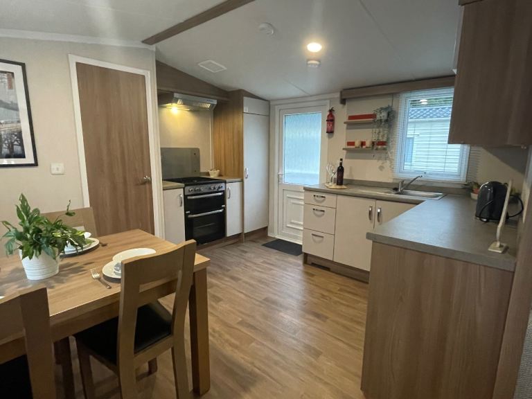 Swift Biarritz static caravan (on Thurston Manor Park) — photo 12