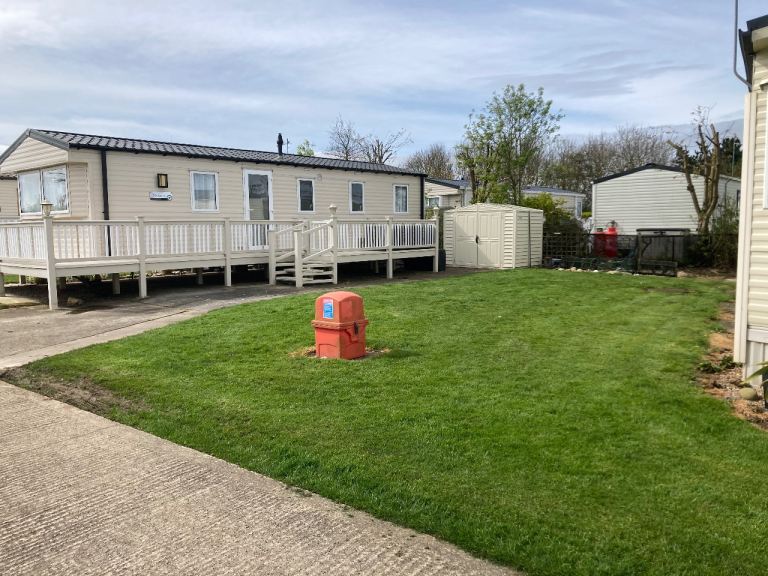 Static Caravan for sale — photo 1