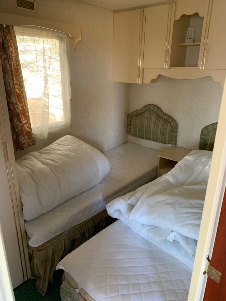 Carnaby Caravan Regent 28 x 12 x 2B Static Caravan — photo 11