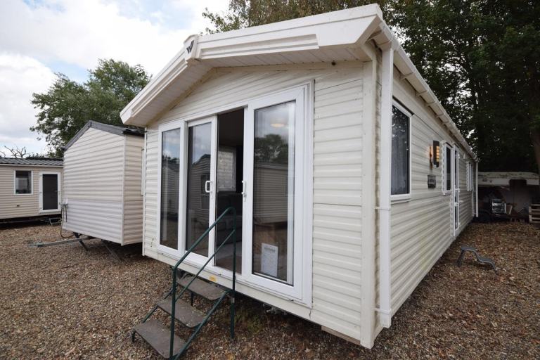 2016 Willerby Avonmore 39x12 | 3 bed Static Caravan | Full Winterpack | OFF SITE — photo 1