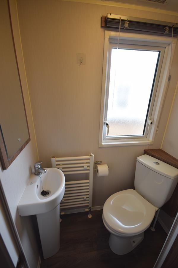 2016 Willerby Avonmore 39x12 | 3 bed Static Caravan | Full Winterpack | OFF SITE — photo 22