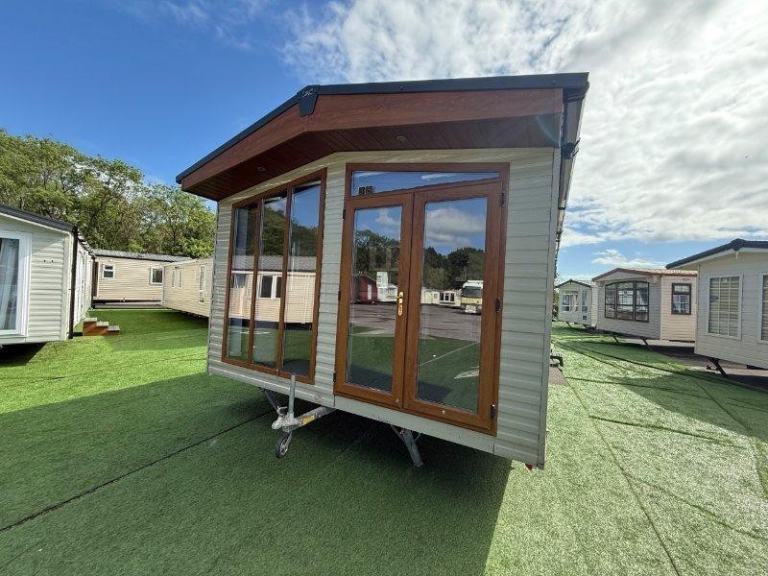 Static Caravan Regal Inspiration 39x13 2bed DG/CH. - Free UK Delivery — photo 1