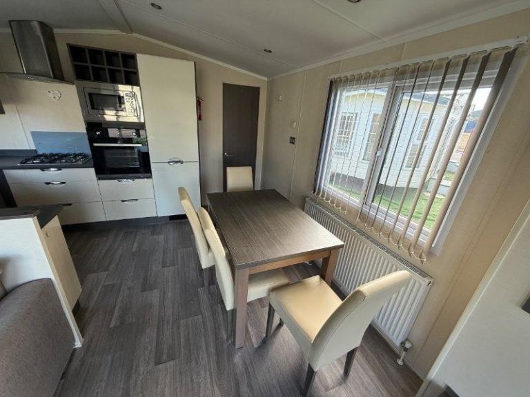 Static Caravan Regal Inspiration 39x13 2bed DG/CH. - Free UK Delivery — photo 6