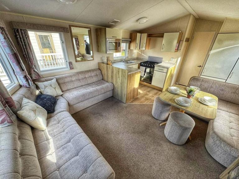Managers Special - Static Caravan at Sunny Sands Site Fees From £2995 — photo 1