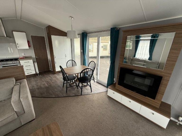 Static Caravan Willerby Avonmore 40x14 2bed DG/CH - Free UK Delivery — photo 6