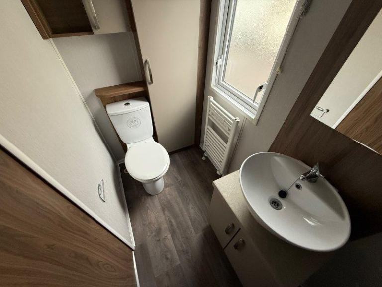 Static Caravan Willerby Avonmore 40x14 2bed DG/CH - Free UK Delivery — photo 10