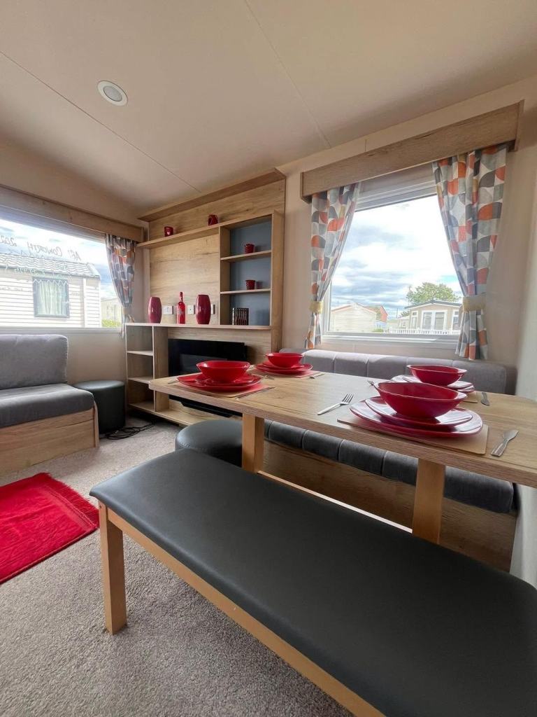 Sited static caravan for sale, owners only park in North Wales. Site fees £3,500 — photo 3