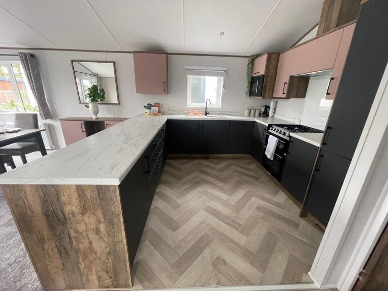 Static Off Site Willerby Boston Lodge 40ft x 20ft, 3 Bedroom For Sale — photo 6