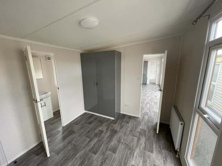 STATIC CARAVAN OFF SITE SALE HOUSE BUILD LODGE MOBILE HOME 40x14ft — photo 12