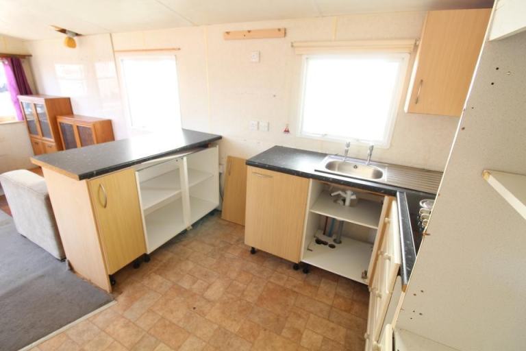 Static Caravan Mobile Home Delta Santana 30x12ft 1 Bed SC9402 — photo 5