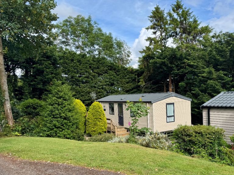 Swift Burgundy static caravan in mid Devon . VERY quiet location .