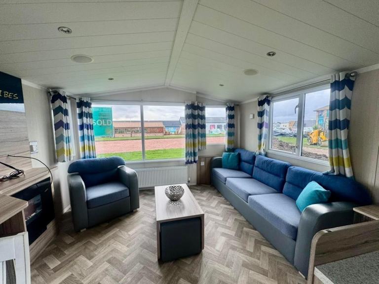 SOLD Static caravan for sale - choice of 2 parks in North Wales — photo 2