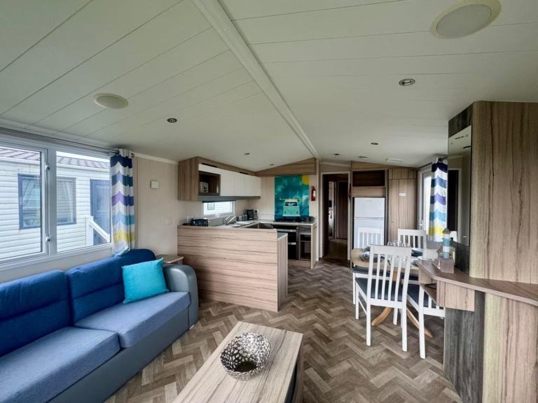 SOLD Static caravan for sale - choice of 2 parks in North Wales — photo 4
