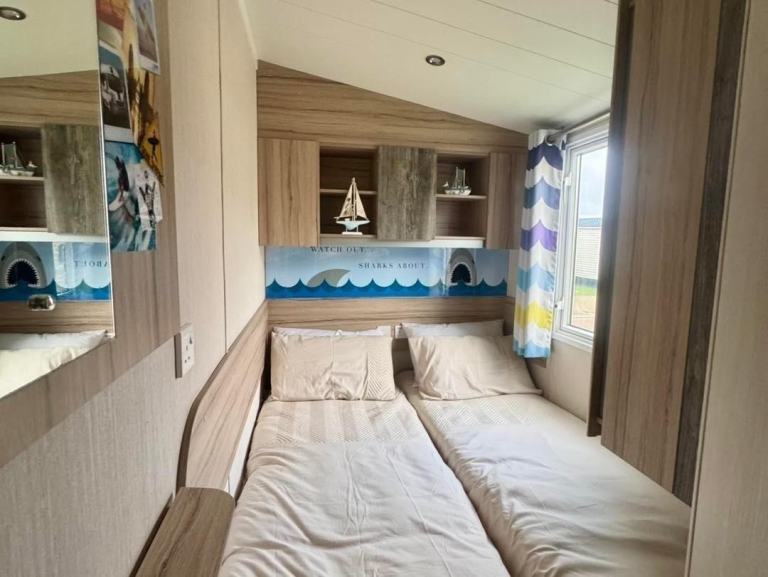 SOLD Static caravan for sale - choice of 2 parks in North Wales — photo 8