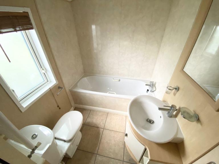 Static caravan/ twin unit lodge Willerby New Hampshire for sale at Manor House — photo 13