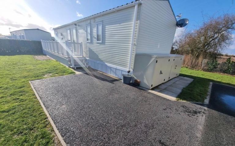 Static caravan Pemberton Abingdon for sale on Riverview Holiday Park LN4 4PZ. — photo 3