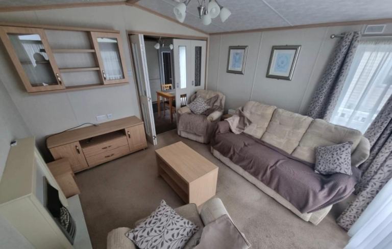 Static caravan Pemberton Abingdon for sale on Riverview Holiday Park LN4 4PZ. — photo 4