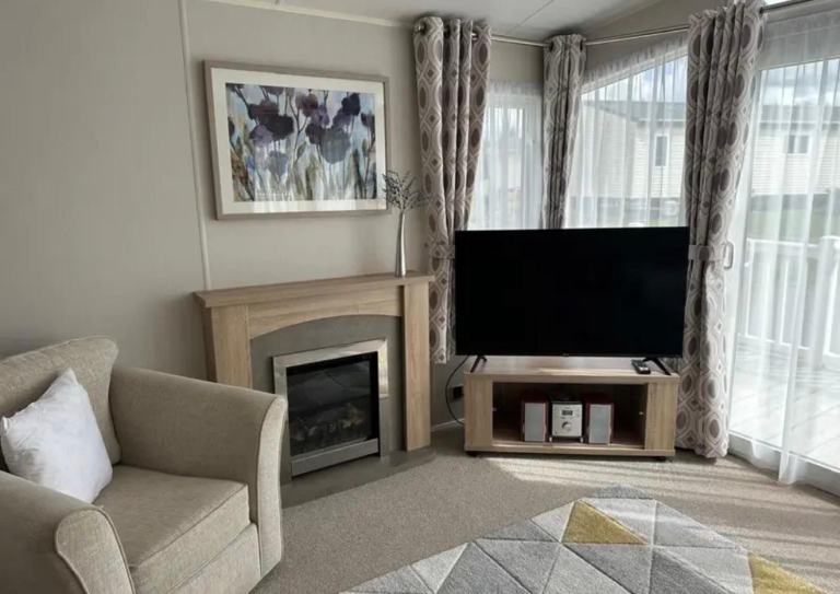 Static Caravan Willerby Aspen for sale at Manor House Park DN22 0NJ. — photo 5