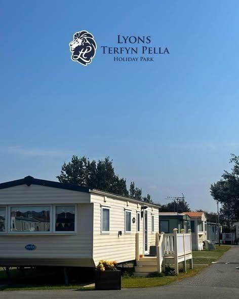 Owners only park North Wales Area Coastal - Cheap static caravan for sale — photo 3