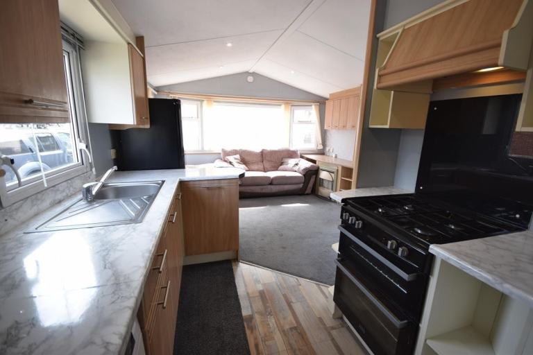 2010 Willerby Rio 35x12 | 2 bed Winterised Static Caravan | OFF SITE Mobile Home — photo 2