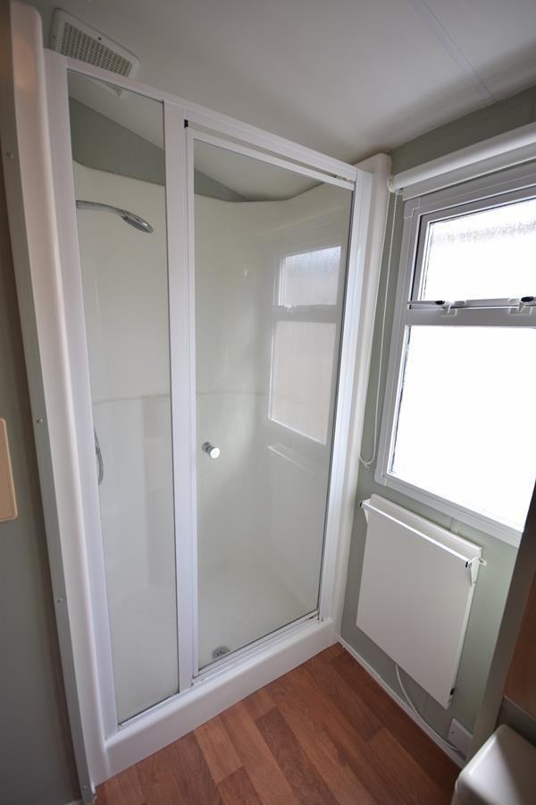 2010 Willerby Rio 35x12 | 2 bed Winterised Static Caravan | OFF SITE Mobile Home — photo 11