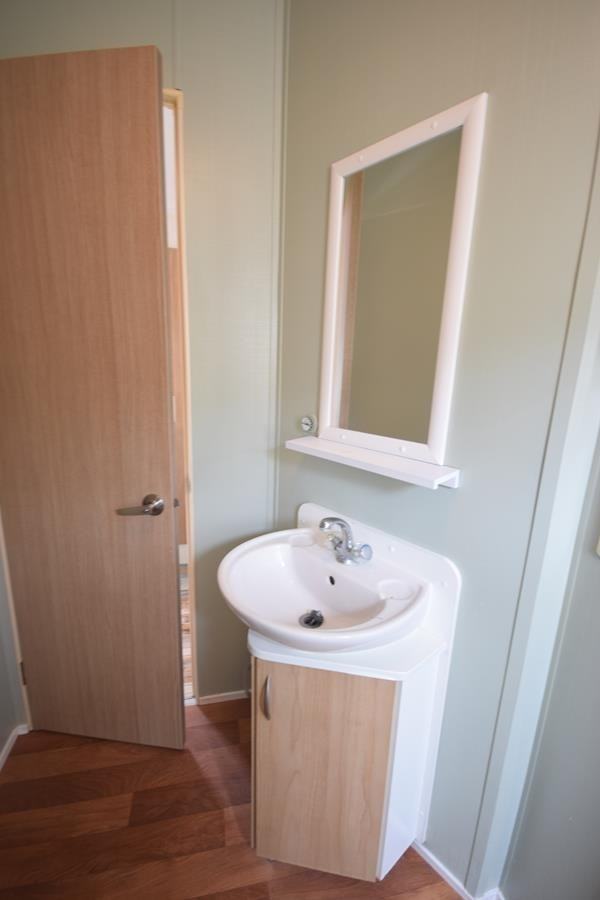2010 Willerby Rio 35x12 | 2 bed Winterised Static Caravan | OFF SITE Mobile Home — photo 13