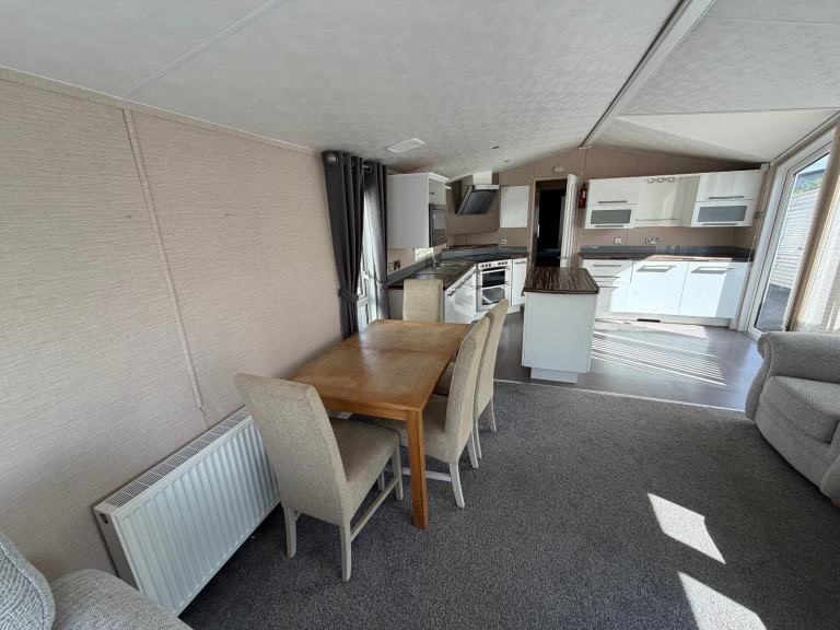Static caravan Willerby Vision 42x13 2bed DG/CH - Free UK Delivery — photo 8