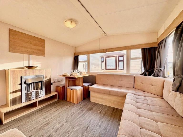 Affordable sited static caravan for sale with FREE 2026 & 2027 site fees! — photo 3