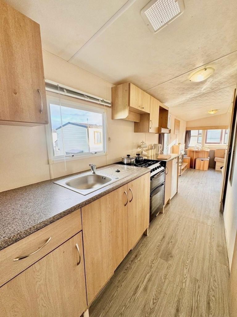 Affordable sited static caravan for sale with FREE 2026 & 2027 site fees! — photo 5