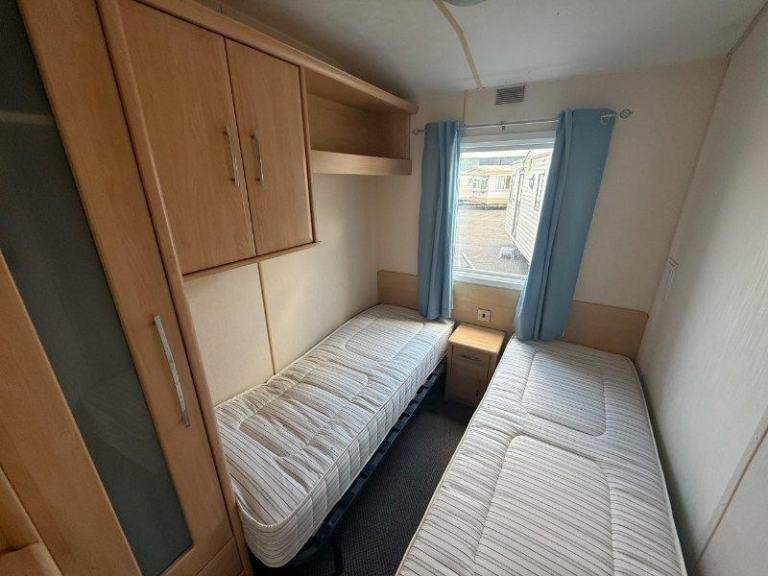 Static Caravan Atlas Oakwood 39x12 2bed DG/CH - Free UK Delivery — photo 12