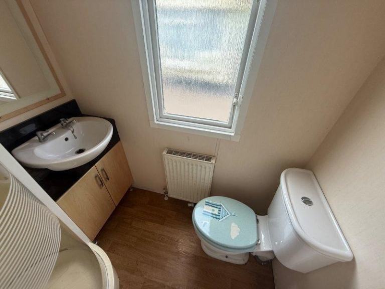 Static Caravan Atlas Oakwood 39x12 2bed DG/CH - Free UK Delivery — photo 13