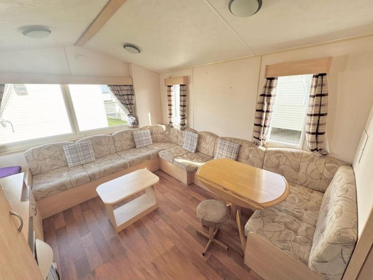 SITED STATIC CARAVAN FOR SALE WITH DECKING £20K | NORTH WALES — photo 2