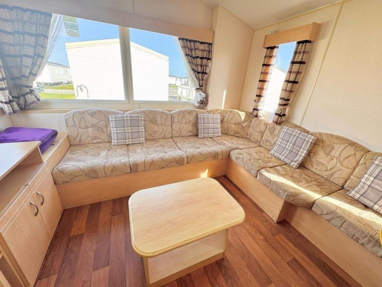 SITED STATIC CARAVAN FOR SALE WITH DECKING £20K | NORTH WALES — photo 3