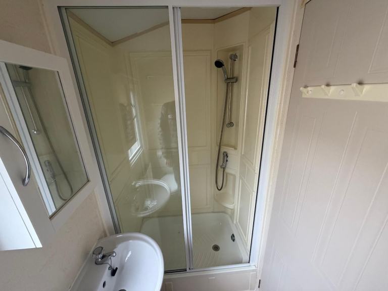 Static Caravan Atlas Amethyst 37x12 2bed DG/CH - Free UK Delivery — photo 15