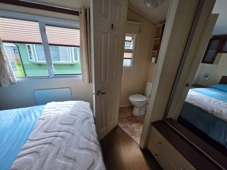 Static 6 berth Caravan 2014 BK Bluebird Seville 35ft x 12ft located in Mid Wales — photo 9