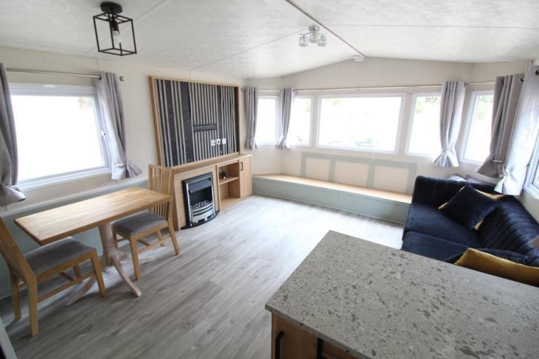 Static Caravan Mobile Home Delta Sapphire 35x12ft 2 Beds SC9383 — photo 3