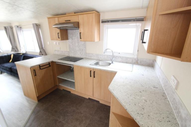 Static Caravan Mobile Home Delta Sapphire 35x12ft 2 Beds SC9383 — photo 7