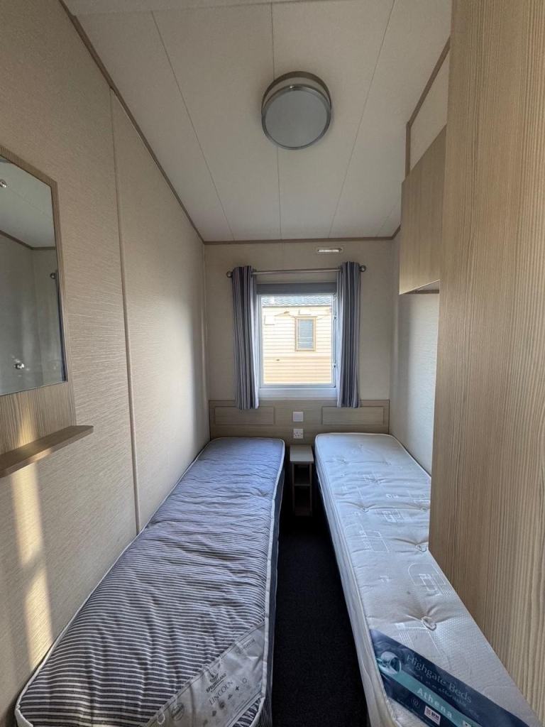 SOLD Sited Static Caravan for Sale | Lyons Robin Hood | £25,000 — photo 10