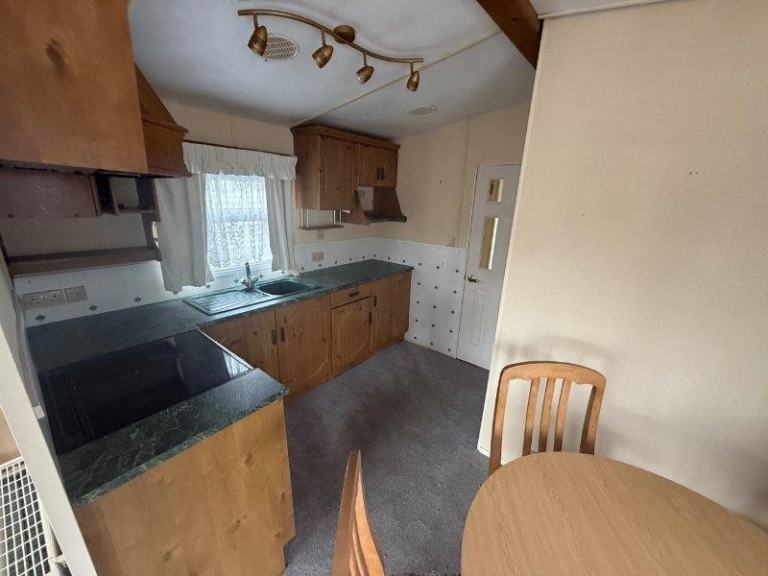 Static Caravan Cosalt Madeira 36x12 2bed DG/CH. Free UK Delivery — photo 7