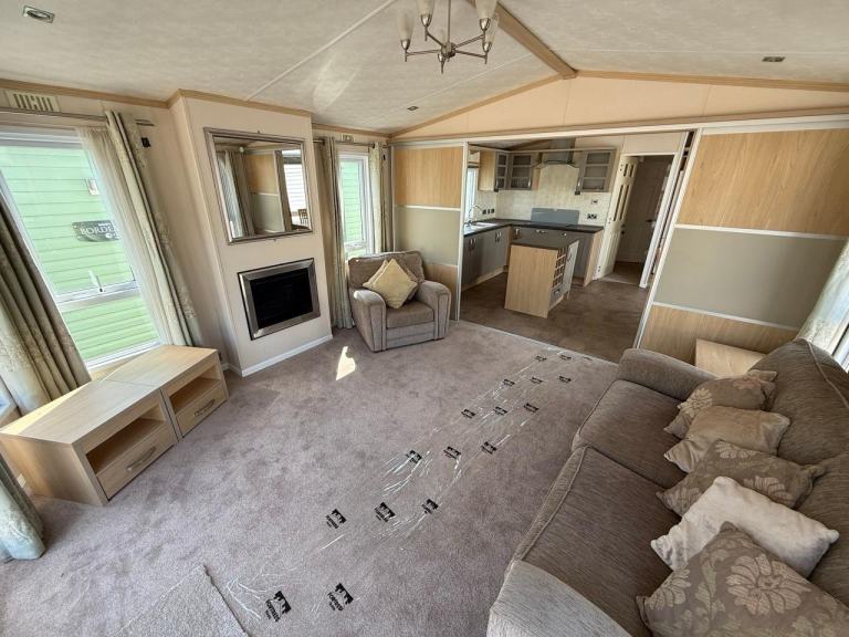 Extra Large 2 Bed Static Caravan with huge Spec! 43x14ft - Offsite Sale — photo 6