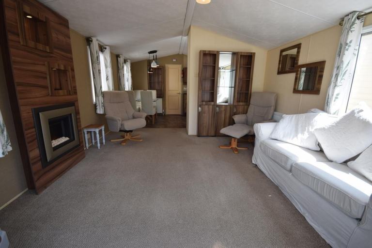 2010 Willerby Winchester Static Caravan | 38x12 | 2 beds | Winterised | OFF SITE — photo 2