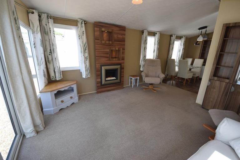 2010 Willerby Winchester Static Caravan | 38x12 | 2 beds | Winterised | OFF SITE — photo 3
