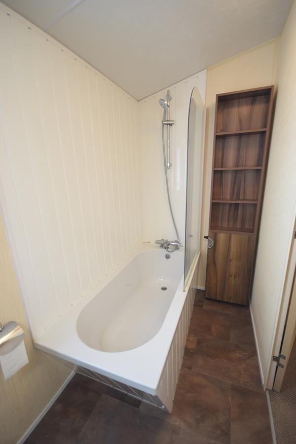 2010 Willerby Winchester Static Caravan | 38x12 | 2 beds | Winterised | OFF SITE — photo 17