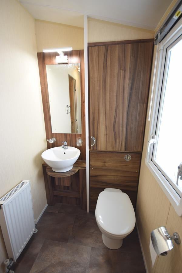 2010 Willerby Winchester Static Caravan | 38x12 | 2 beds | Winterised | OFF SITE — photo 18