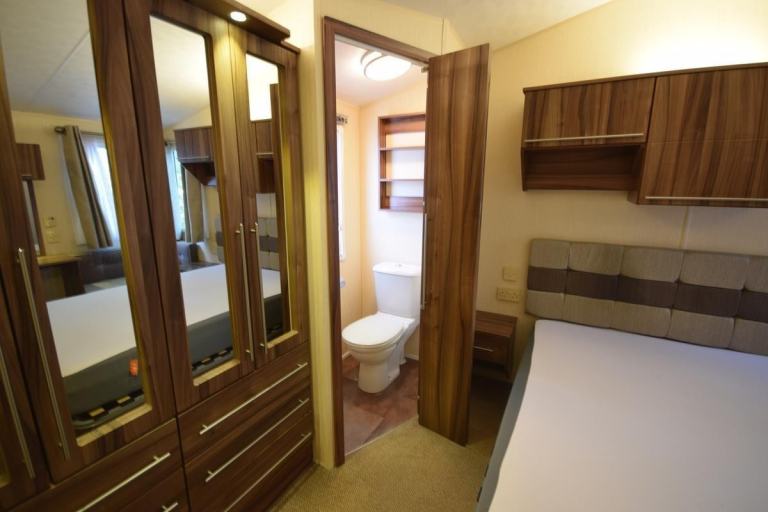2010 Willerby Winchester Static Caravan | 38x12 | 2 beds | Winterised | OFF SITE — photo 22