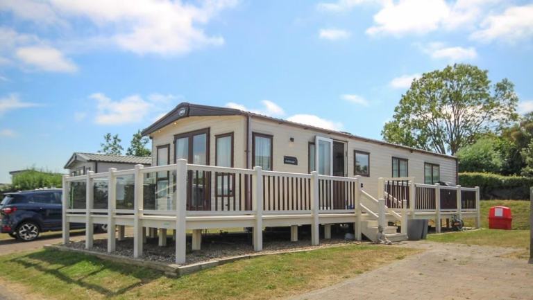 Static caravan Abi Ambelside for sale at Manor House holiday park DN22 0NJ.