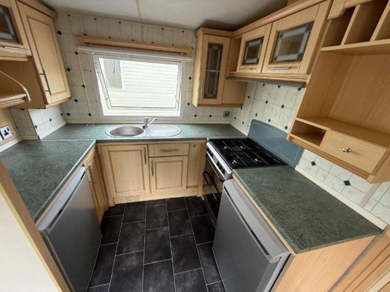 Static Caravan Atlas Debonair 36x12 3bed DG/CH - Free UK Delivery — photo 8