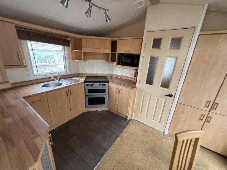 Static Caravan Willerby Aspen 37x12 2bed DG/CH - Free UK Delivery — photo 8