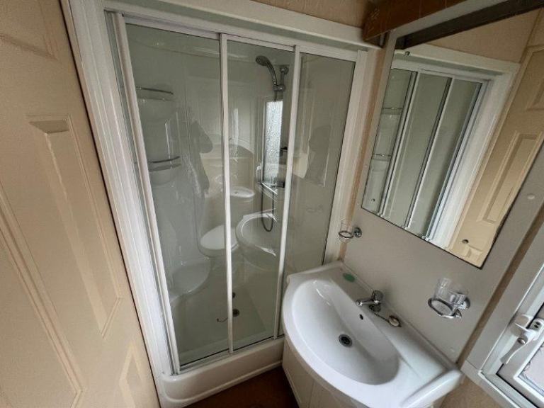 Static Caravan Willerby Aspen 37x12 2bed DG/CH - Free UK Delivery — photo 11
